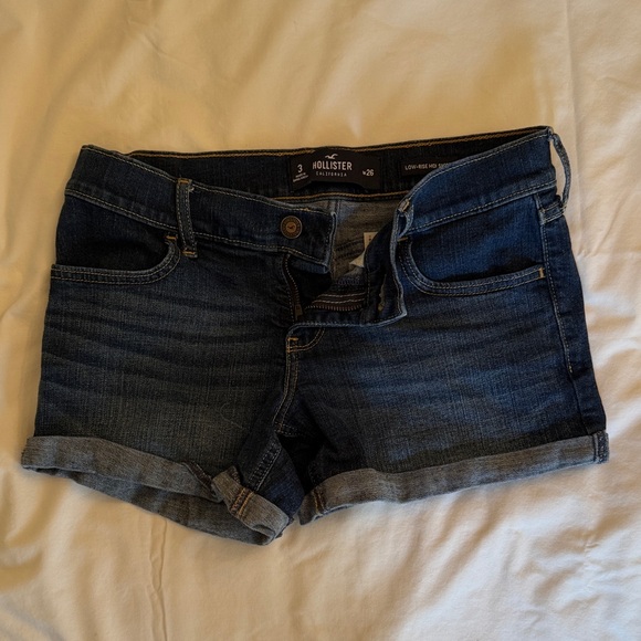 Hollister Pants - Hollister Women's Indigo Jean Shorts